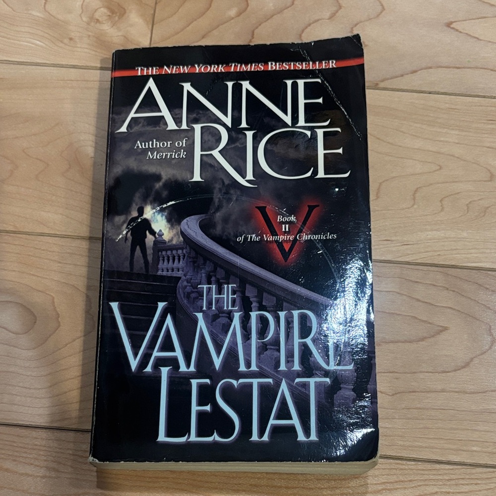 4/$25 - The Vampire Lestat by Anne Rice Paperback gothic horror